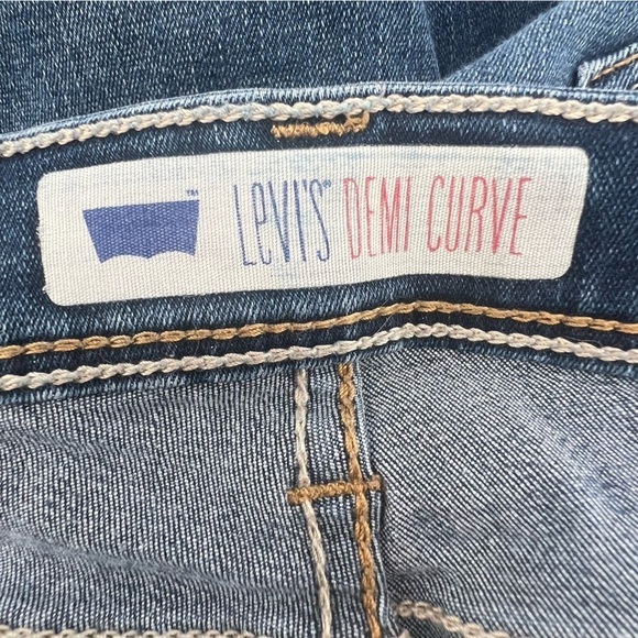 Levi’s Demi Curve Skinny Jeans Size 7 Short Women’s - Picture 2 of 5
